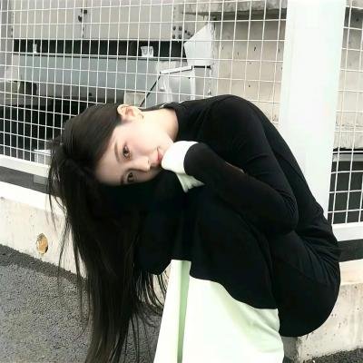 大叔花样游泳队