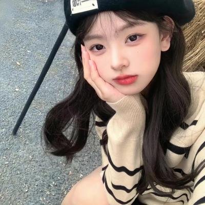 沼泽深处的女孩